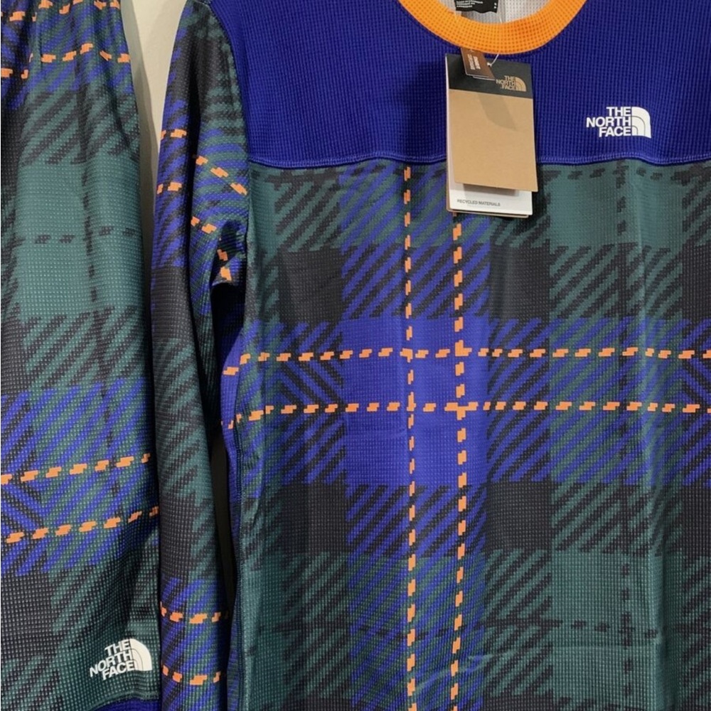 The North Face Men’s Waffle Baselayer 2 Piece Set - Picture 3 of 9